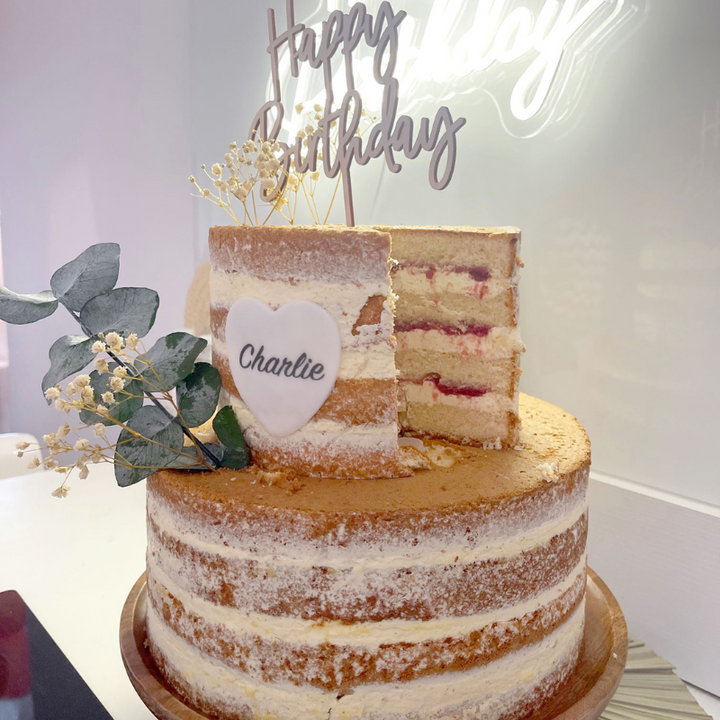 Naked Cake tvåvåningstårta - Vanilj/hallon