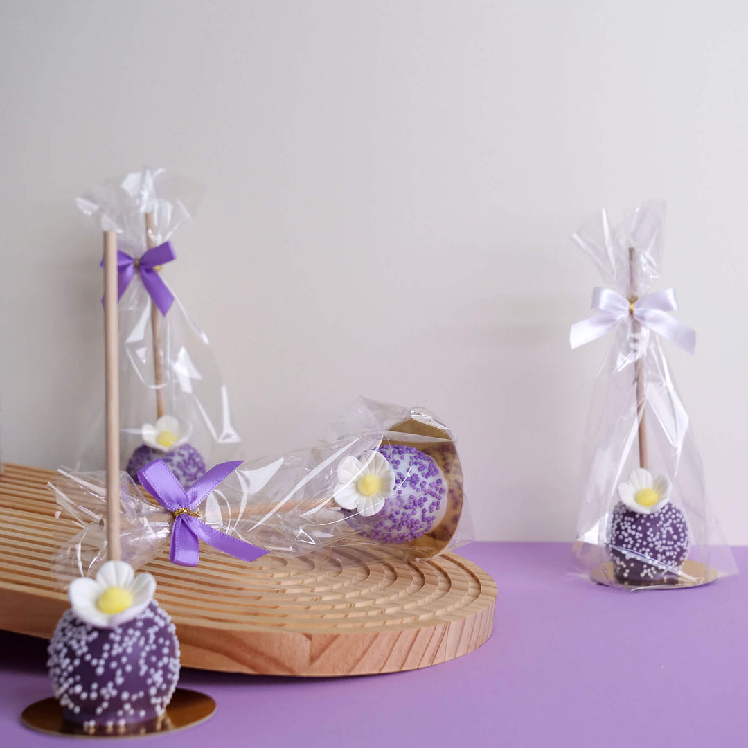 Blomsterförtrollning Cake-Pops Vit & Lila (10 stycken)