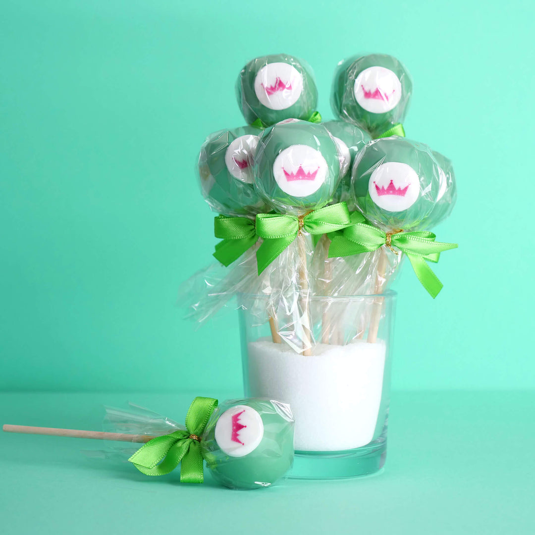 Enfärgade färgglada Cake Pops med logotyp (12 stycken)
