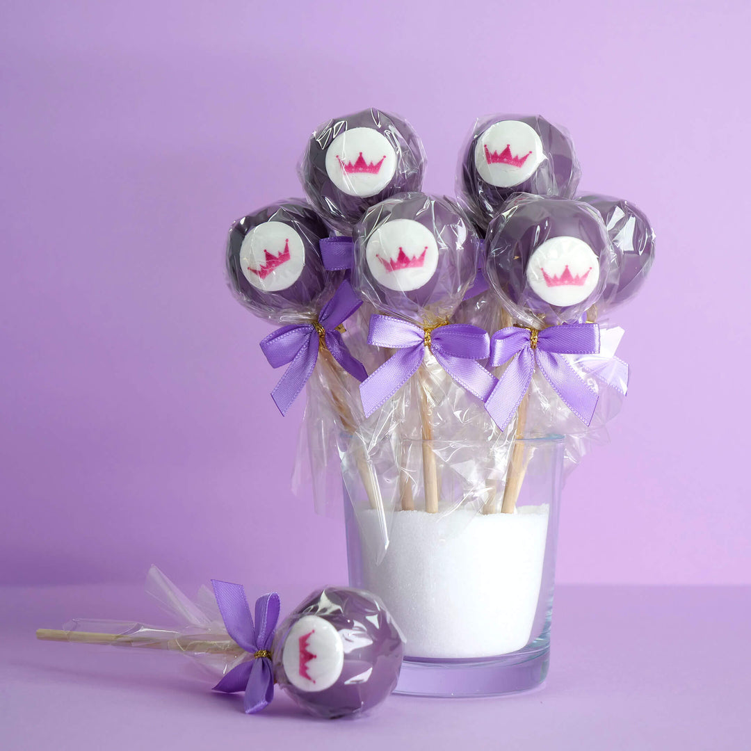 Enfärgade färgglada Cake Pops med logotyp (12 stycken)