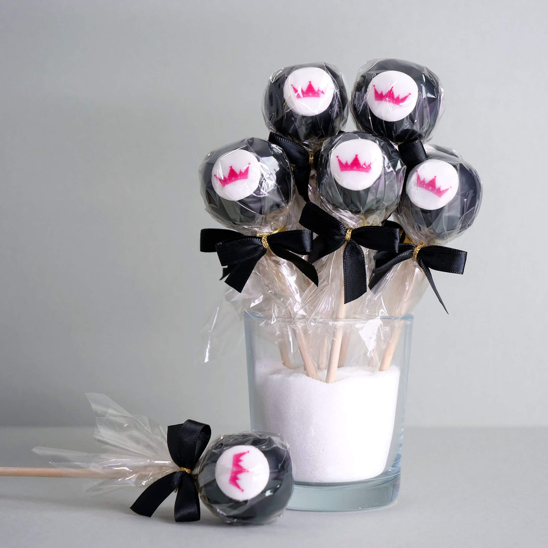 Enfärgade färgglada Cake Pops med logotyp (12 stycken)