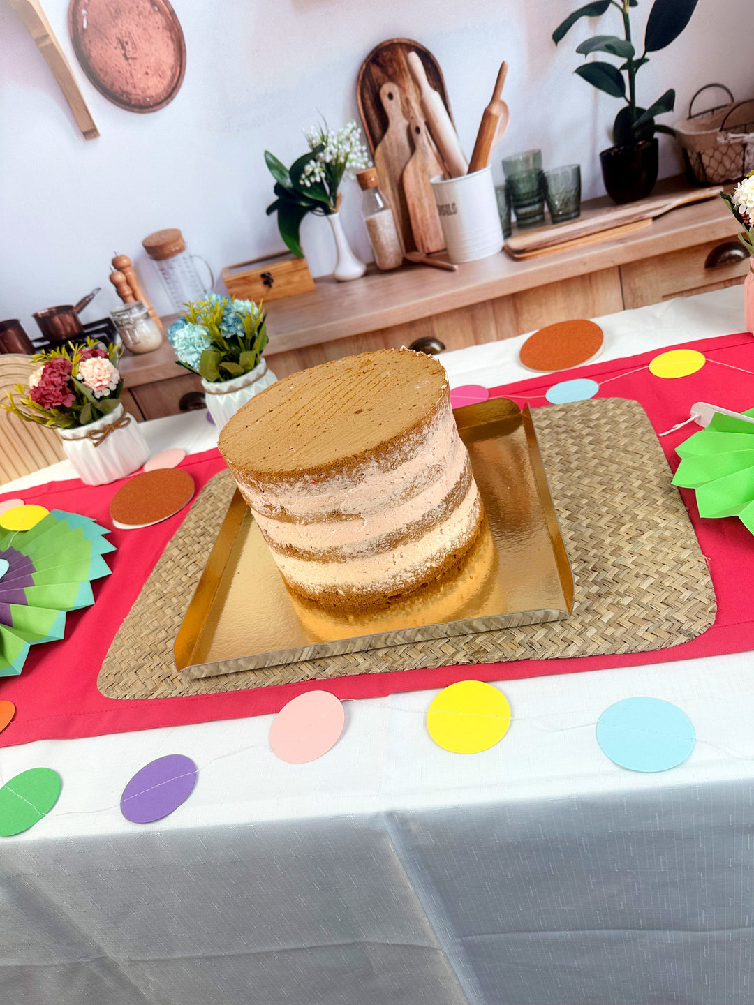 Naken cake vanilj/hallon – olika storlekarNaked Cake Vanilj/hallon