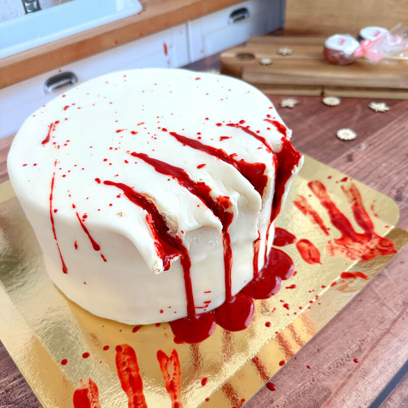Blodig Halloweentårta