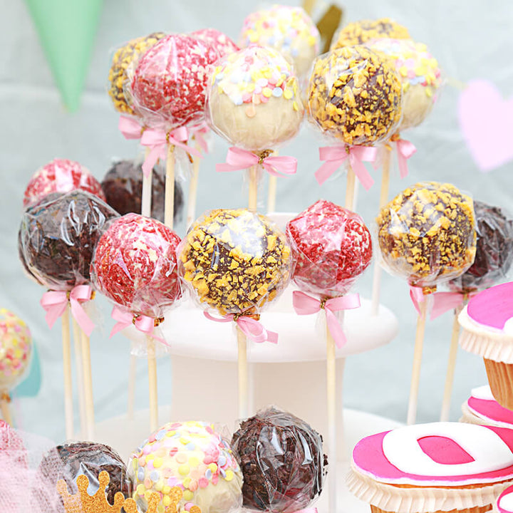Cake-Pops med Apelsin- &amp; Jordgubbstopping (12 st)