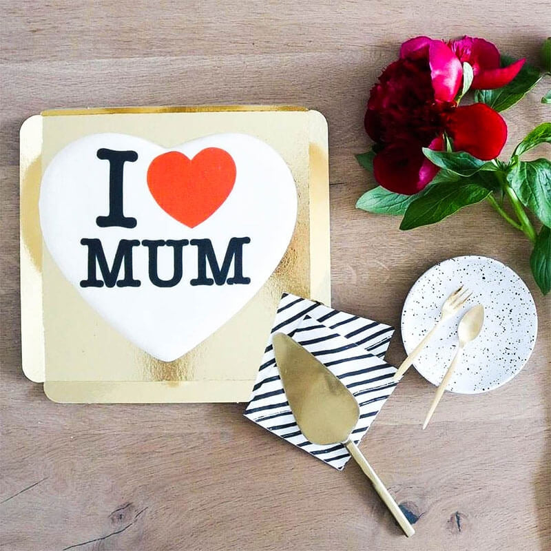 I Love Mum-hjärttårta