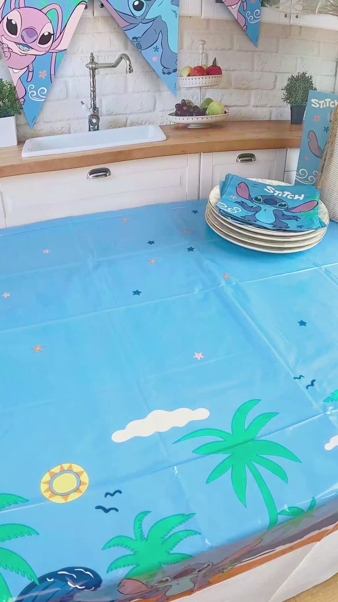Stitch® på tropisk strandtårta