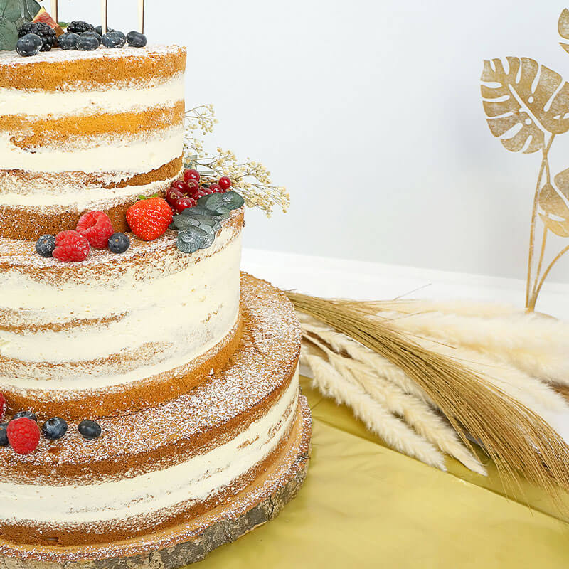 Naked Cake, bröllopstårta Vanilj/hallon
