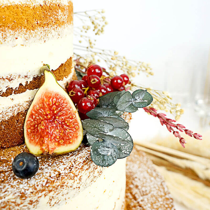 Naked Cake, bröllopstårta Vanilj/hallon